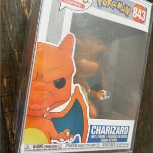 Charizard Vinyl Funko Pop w/pop protector